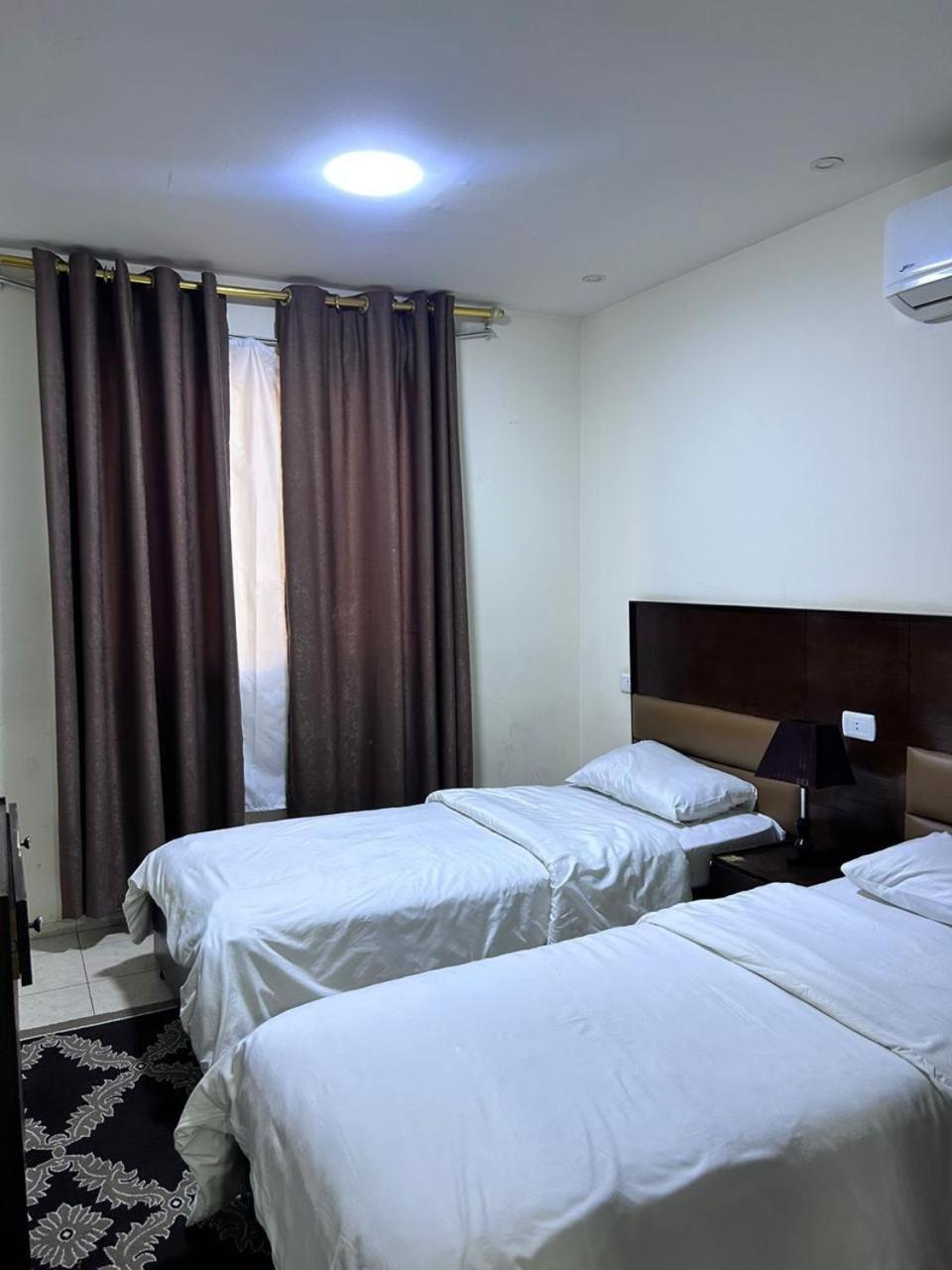 Robou Al Sharq Aparthotel Amman Exterior photo