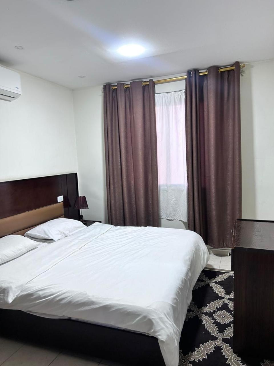 Robou Al Sharq Aparthotel Amman Exterior photo
